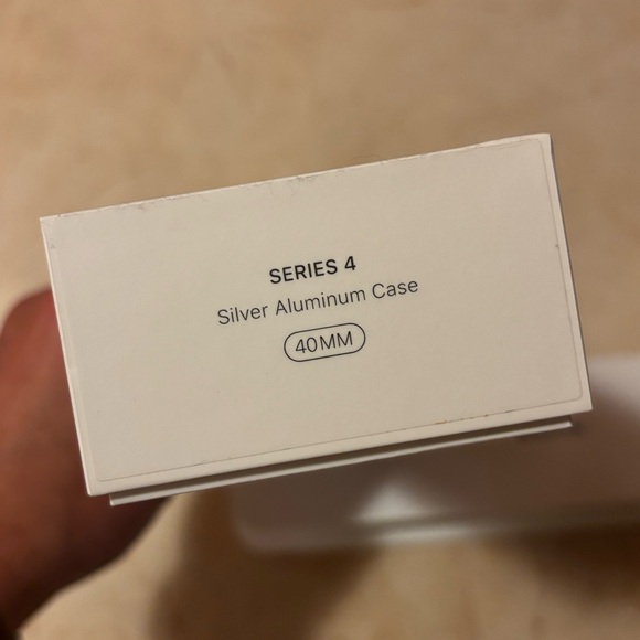 Apple Watch 4 Series 40mm - Picture 5 of 9